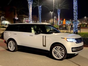 2026 Range Rover SE LWB front best