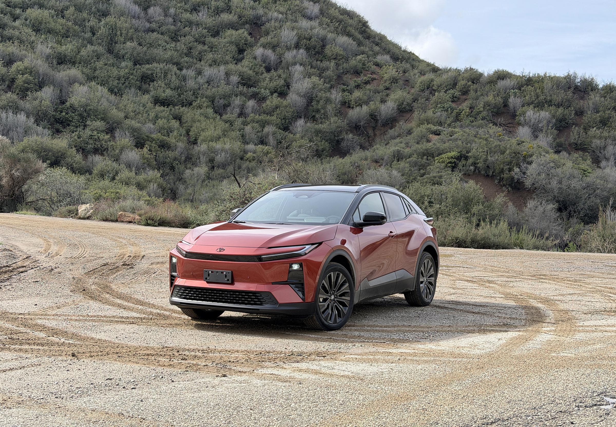 2026 Toyota C-HR - Hero Shot 1