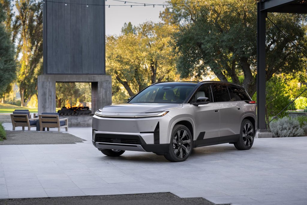 2027 Toyota Highlander EV - hero front 3-4