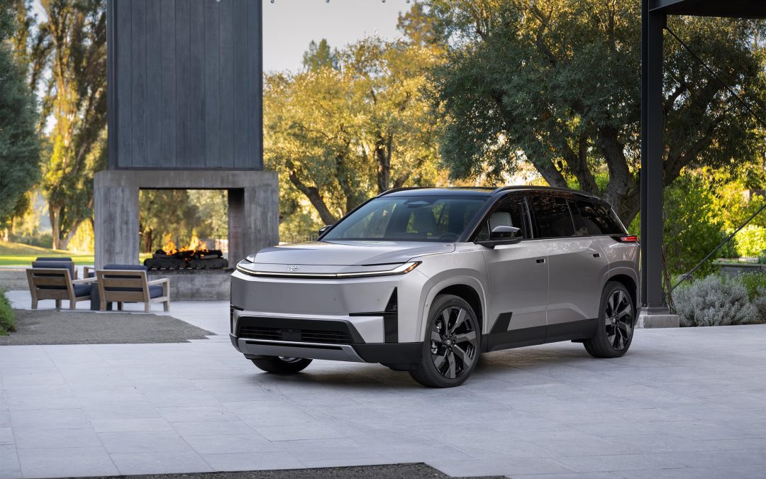 Toyota Bucks the EV Pullback with All-Electric Highlander