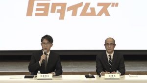 New Toyota CEO Kenta Kon and current CEO Koji Sato.