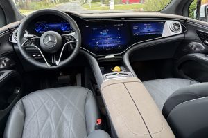 2026 Mercedes EQS 400 white interior
