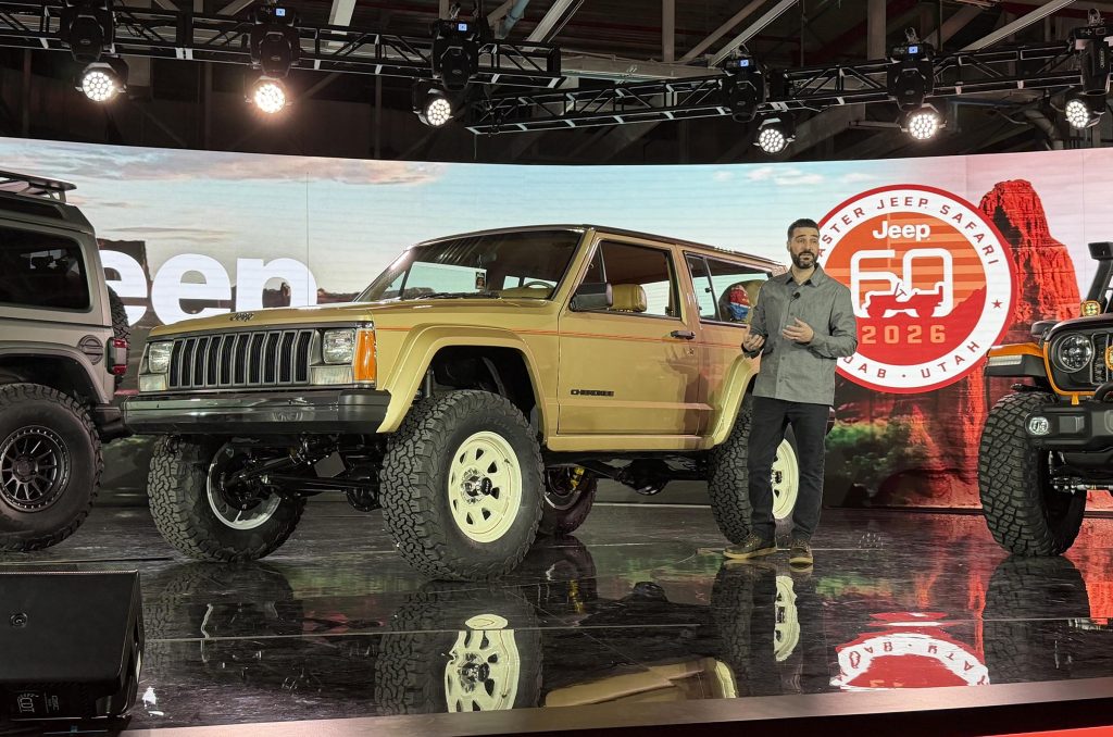 Jeep Pioneer XJ Concept - reveal