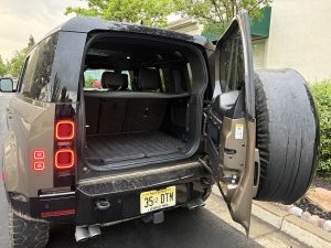 2026 Land Rover Defender 110 P500 liftgate