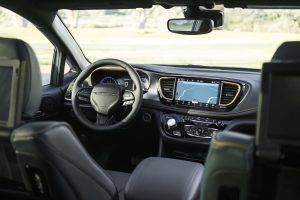 2027 Chrysler Pacifica Pinnacle interior