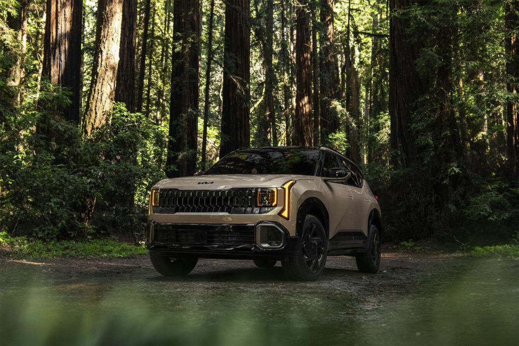 2027 Kia Seltos - in woods hero