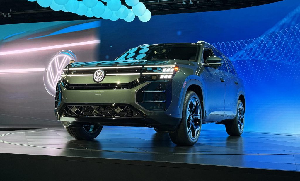 2027 VW Atlas - nose