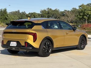 2026 Kia K4 Wagon rear