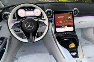 2026 Mercedes-Maybach SL 680 Monogram cockpit