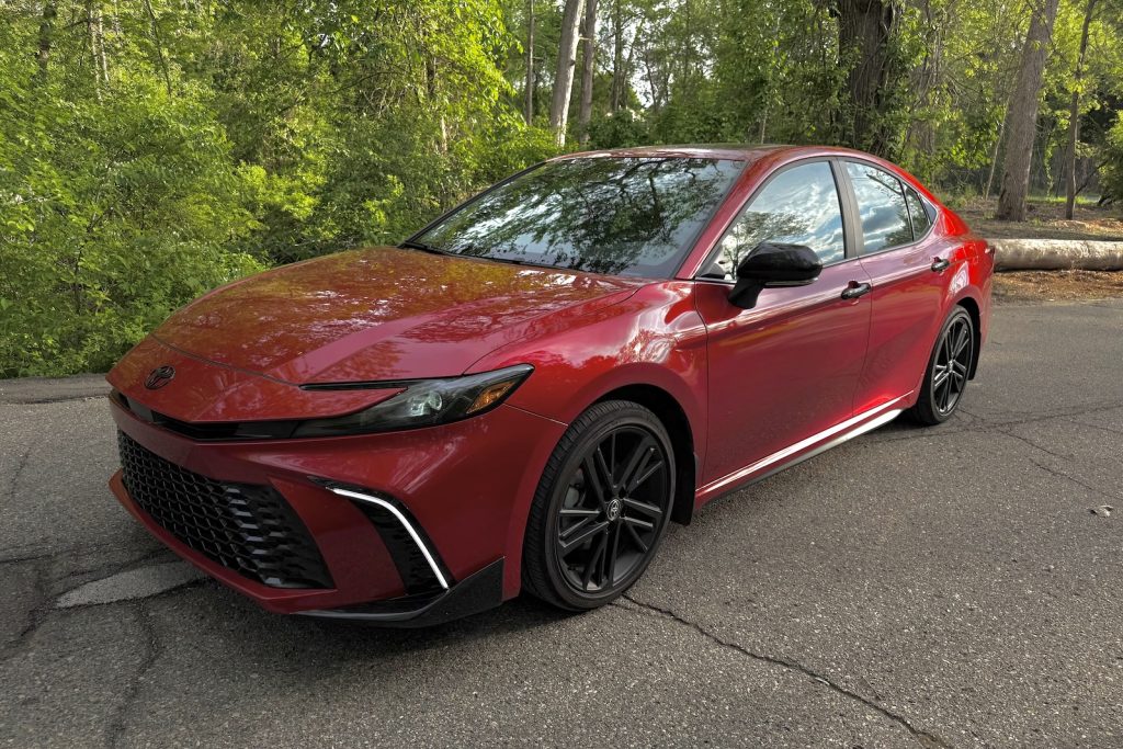 2026 Toyota Camry SE Nighshade front