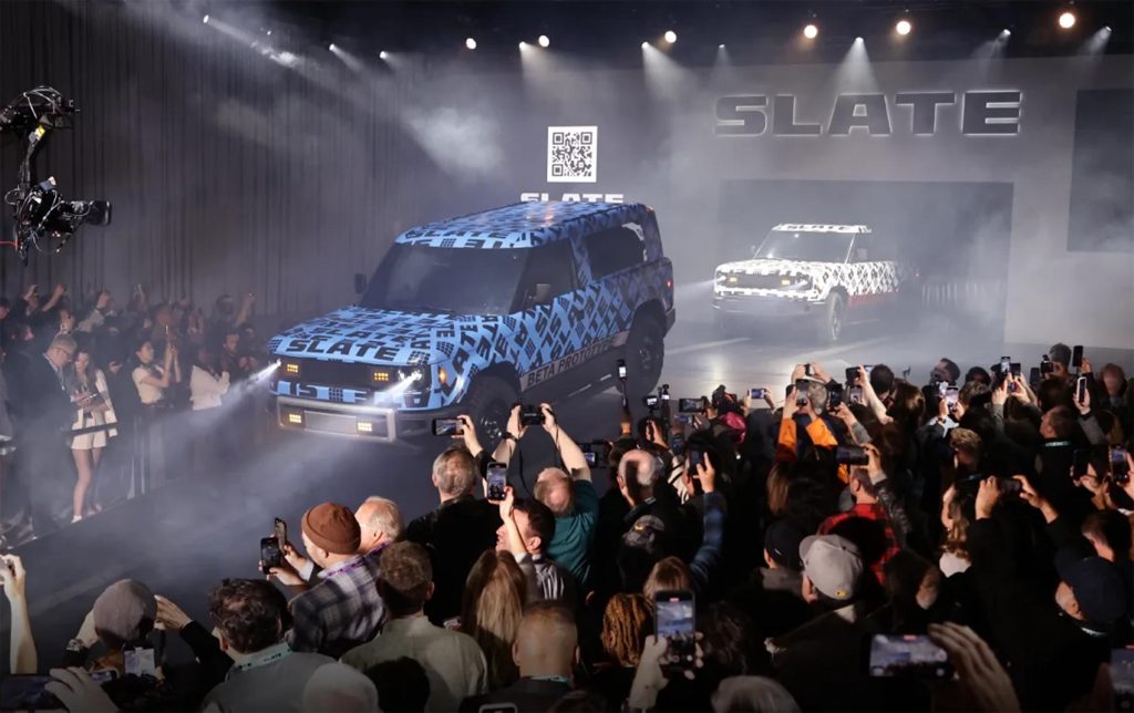 Slate Models at 4-25 Debut