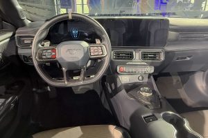2027 Ford Mustang Dark Horse SC conv cockpit