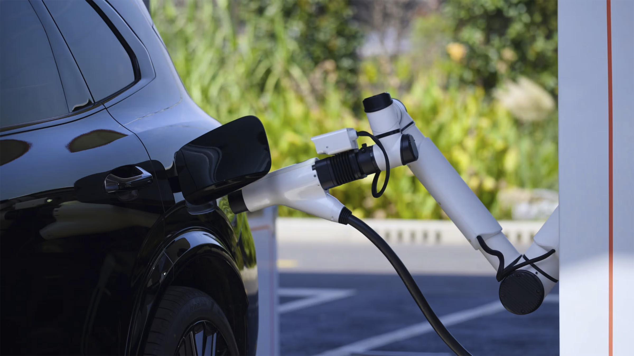Geely Robotic Charger Geely Robotic Charger