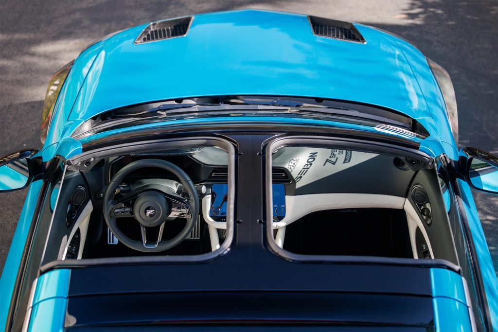 Nissan Z Kage Concept - overhead T-Top Detail