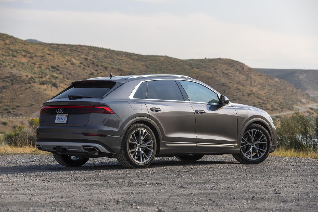 Audi Q8 - rear 3-4