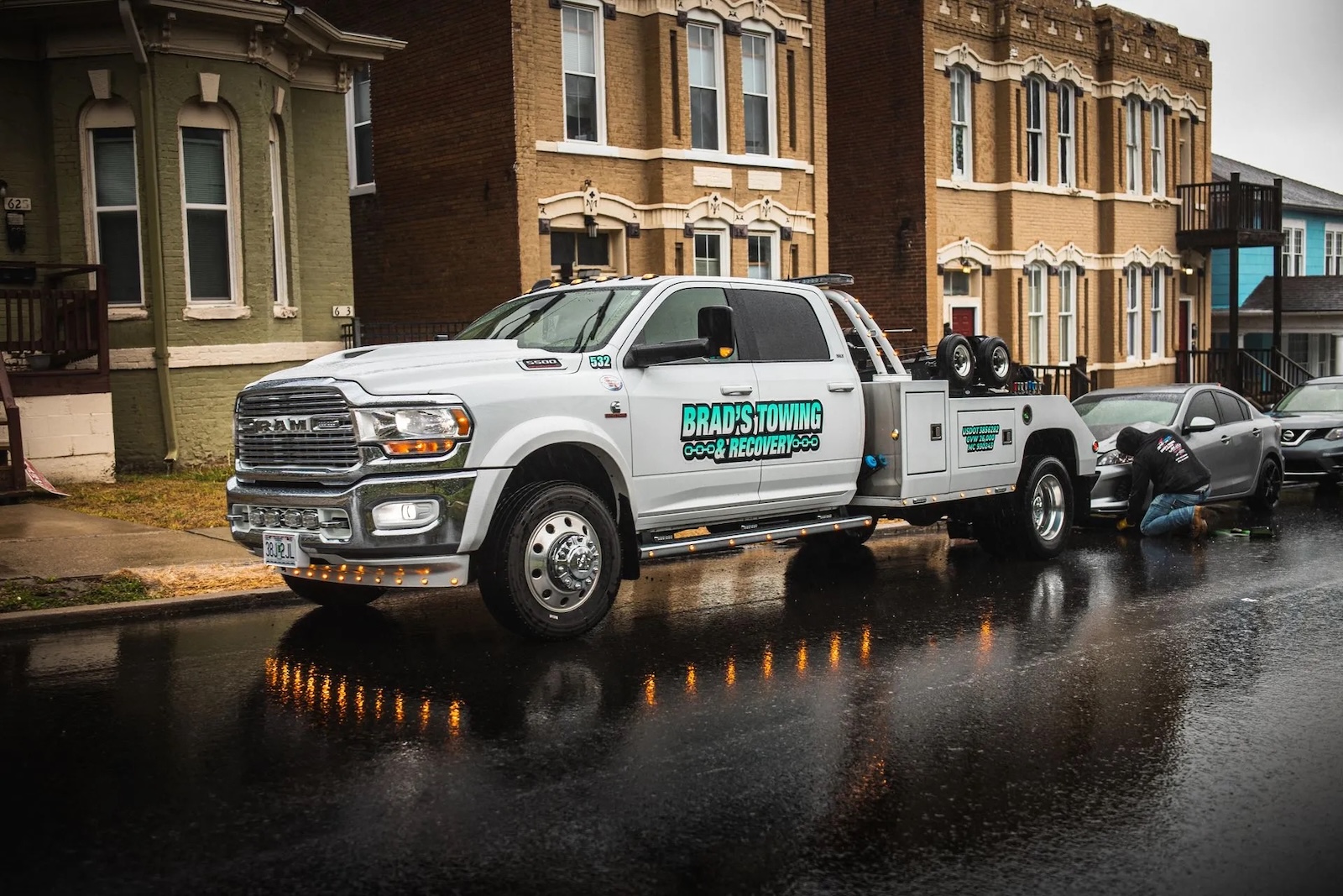 Brads towing repossession